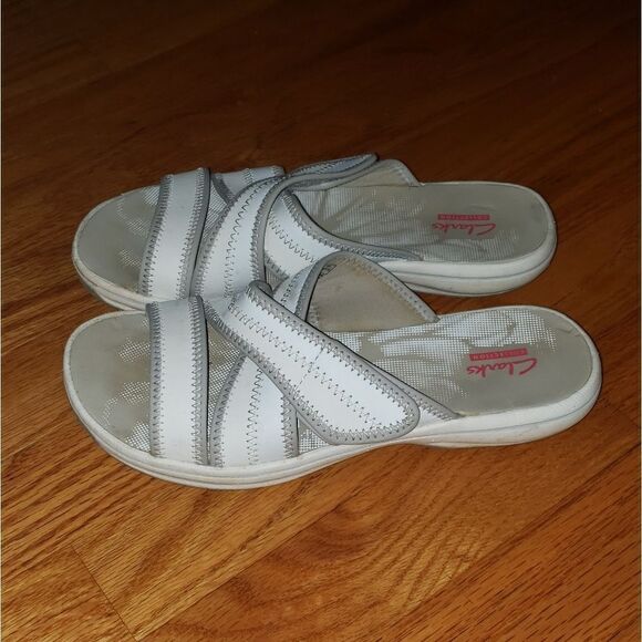 Clarks Collection White Sandals - Picture 3 of 6